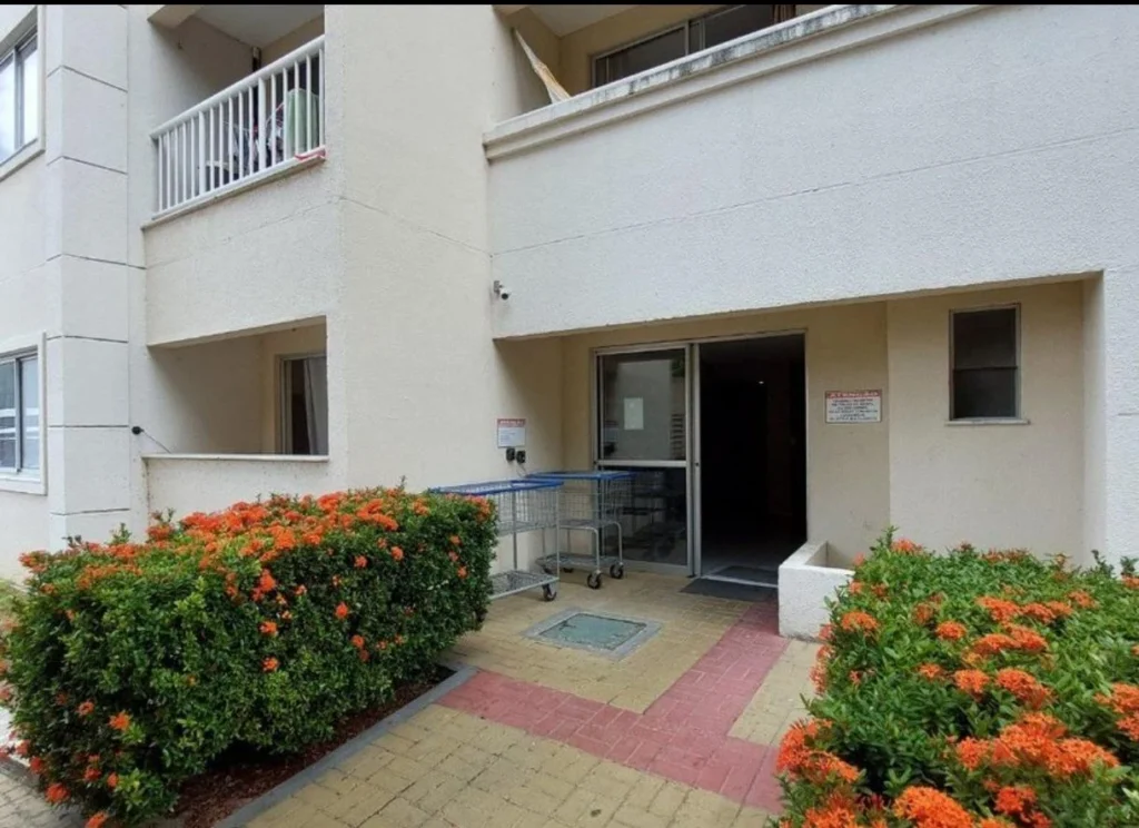 Apartamento – 3 quartos – 56m2 – Av Godofredo Maciel