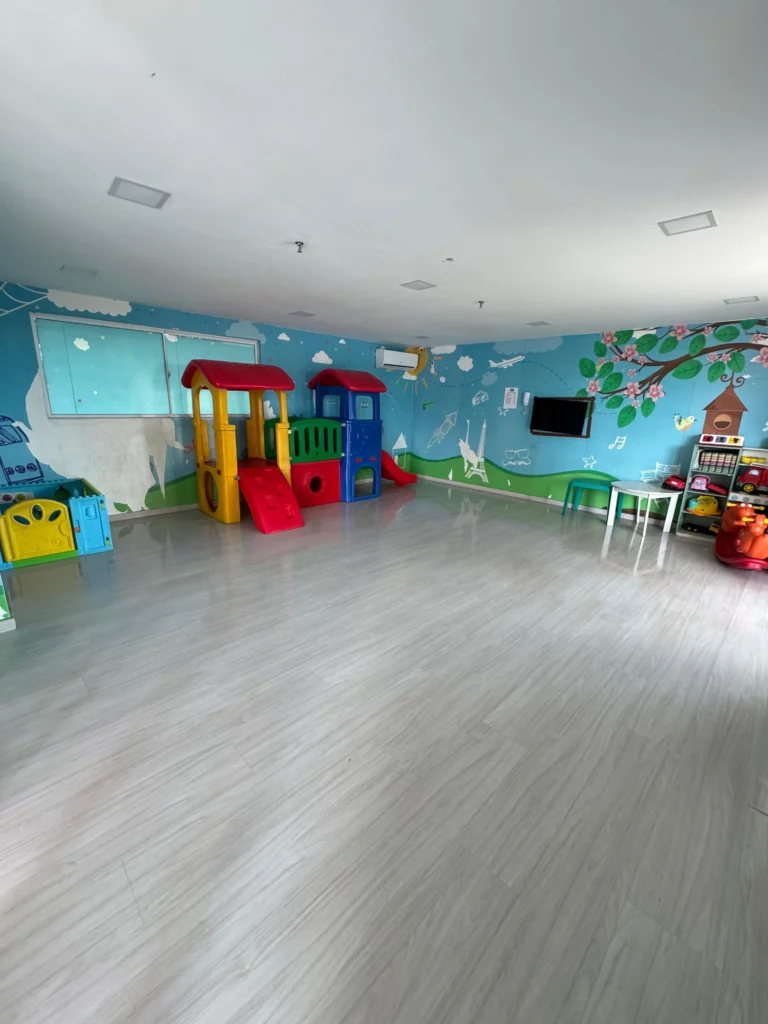 Apartamento – 3 quartos – 64m2 – Rua Mirtil Meyer