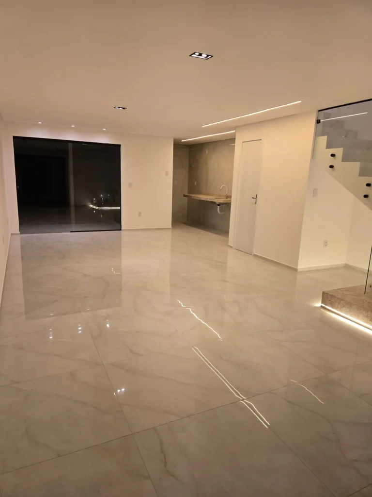 Casa – 4 quartos – 144m2 – Rua Cabral Veras
